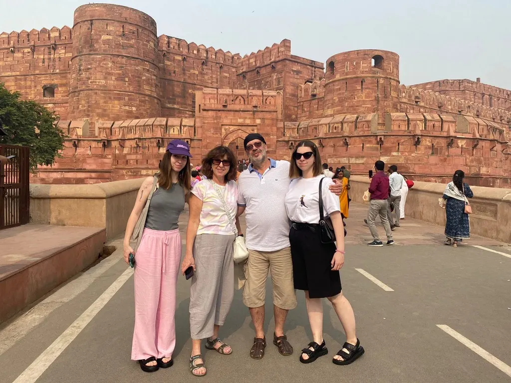 Taj Mahal Tour + Tiger Safari
